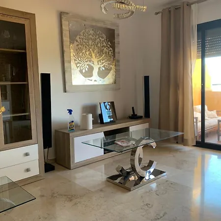 Luxury Atico Duplex 埃斯特波纳