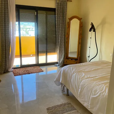 Luxury Atico Duplex 埃斯特波纳